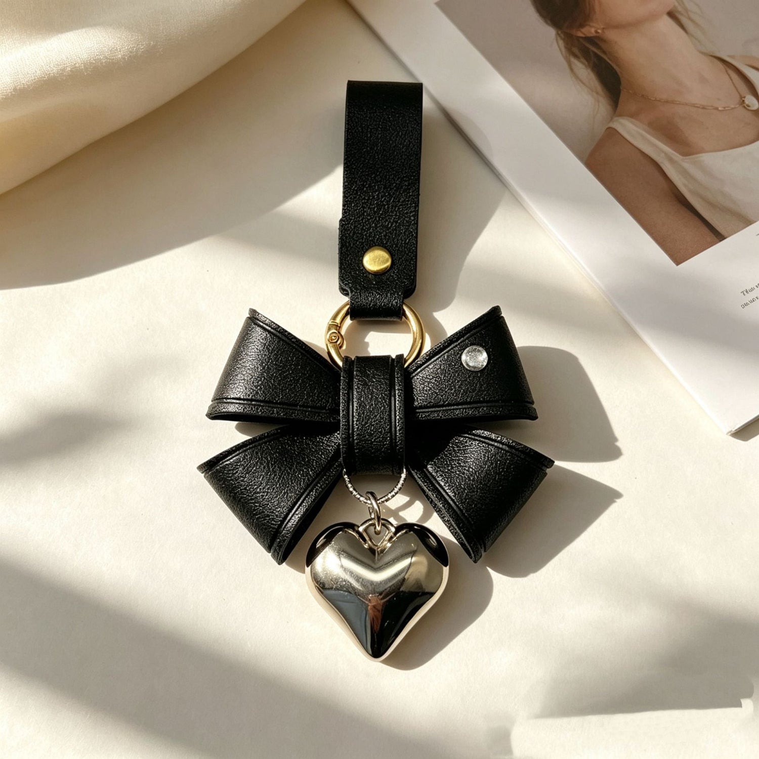 Black Bow Heart Keychain MWK0025