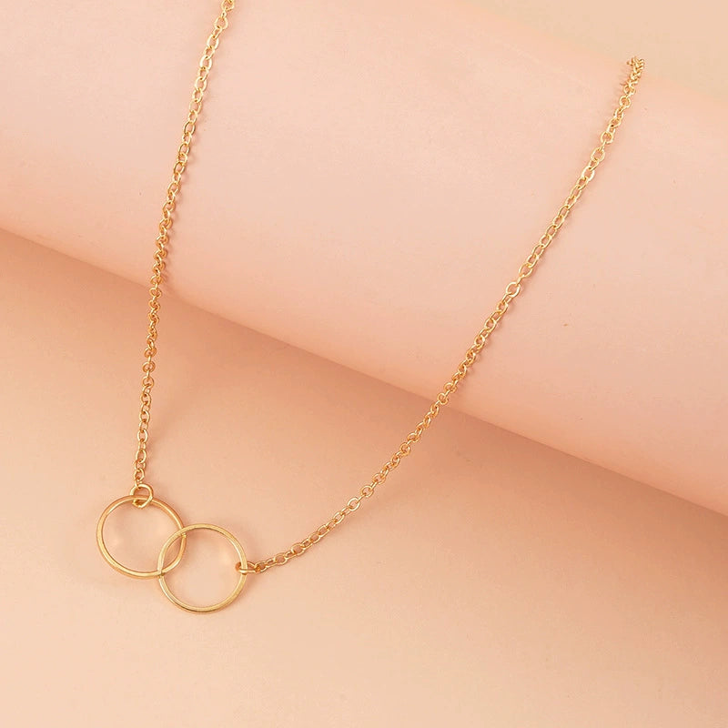 Just Lil Things Interlocking Circles Minimal Necklace jltn1619