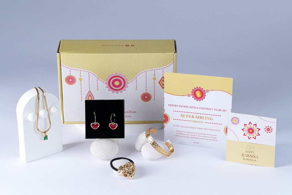 Just Lil Things The Golden Bond – Rakhi Edition RC0011