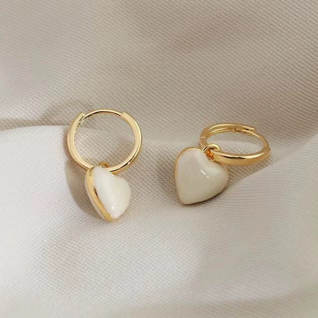 just-lil-things-white-hoop-earrings-jlt12088
