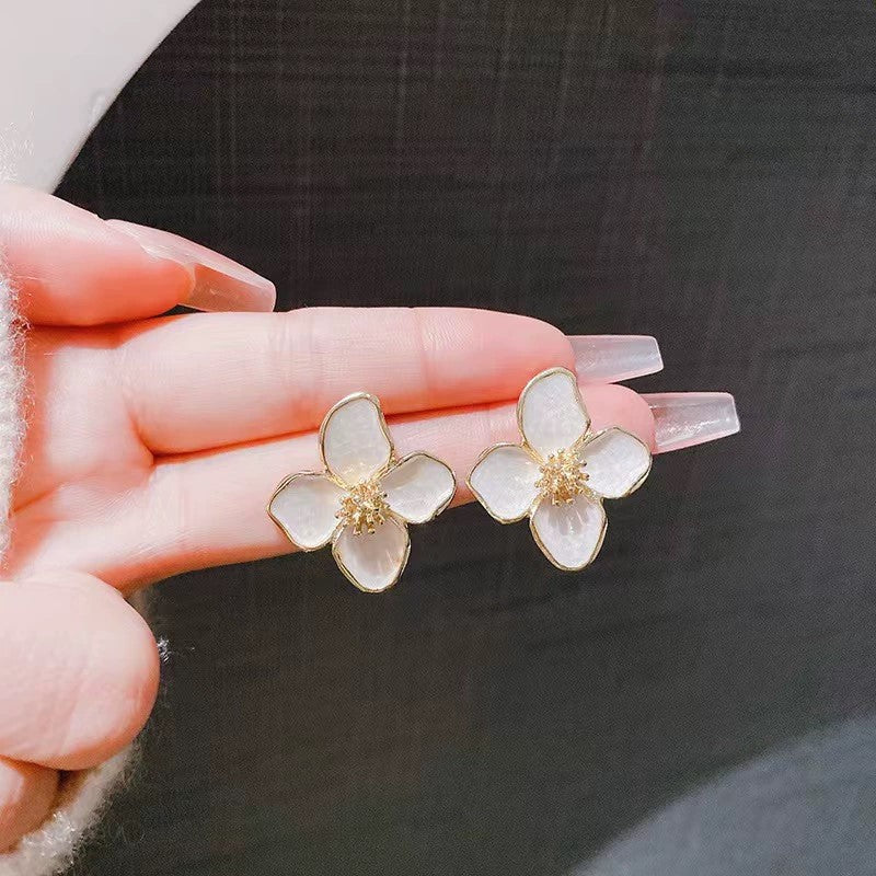 Blossom Breeze earrings JLT13024