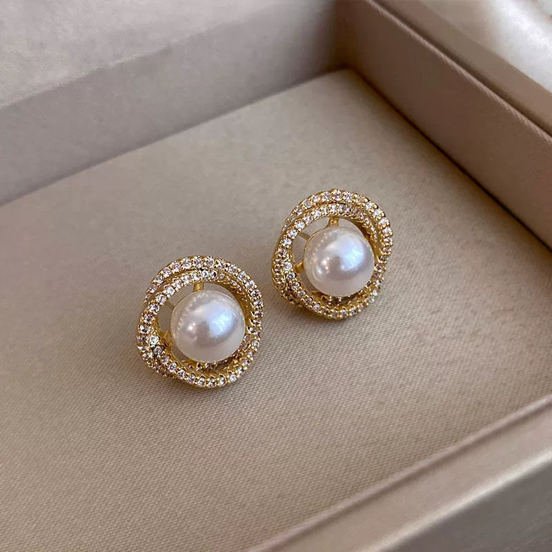 Radiant Pearl Circles Earrings JLT13037