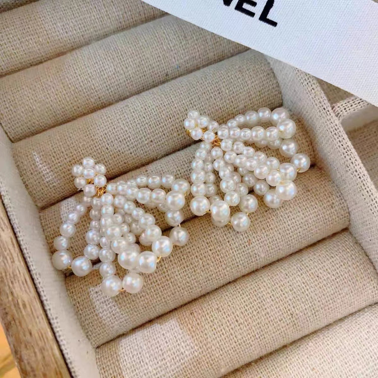 pearl C-shaped earrings  jlt13137