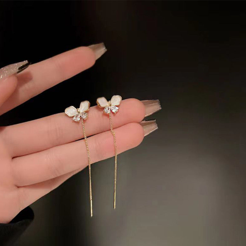 Pearl Petal Drops JLT13214