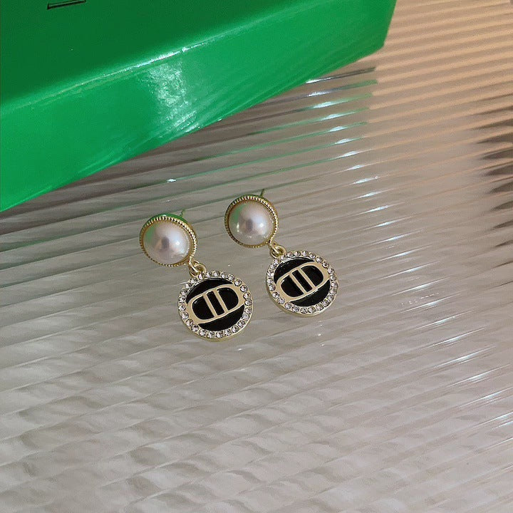 Pearl Emblem Drops JLT13217