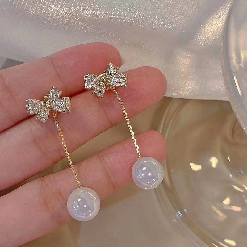 Glimmer Bow Drops JLT13221