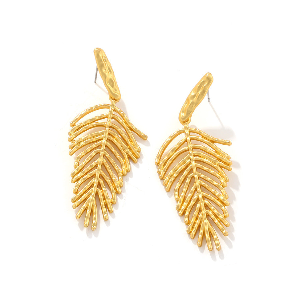 brand temperament long textured metal leaf shape earrings fashionable and versatile leaf flower earrings for women jlt13281