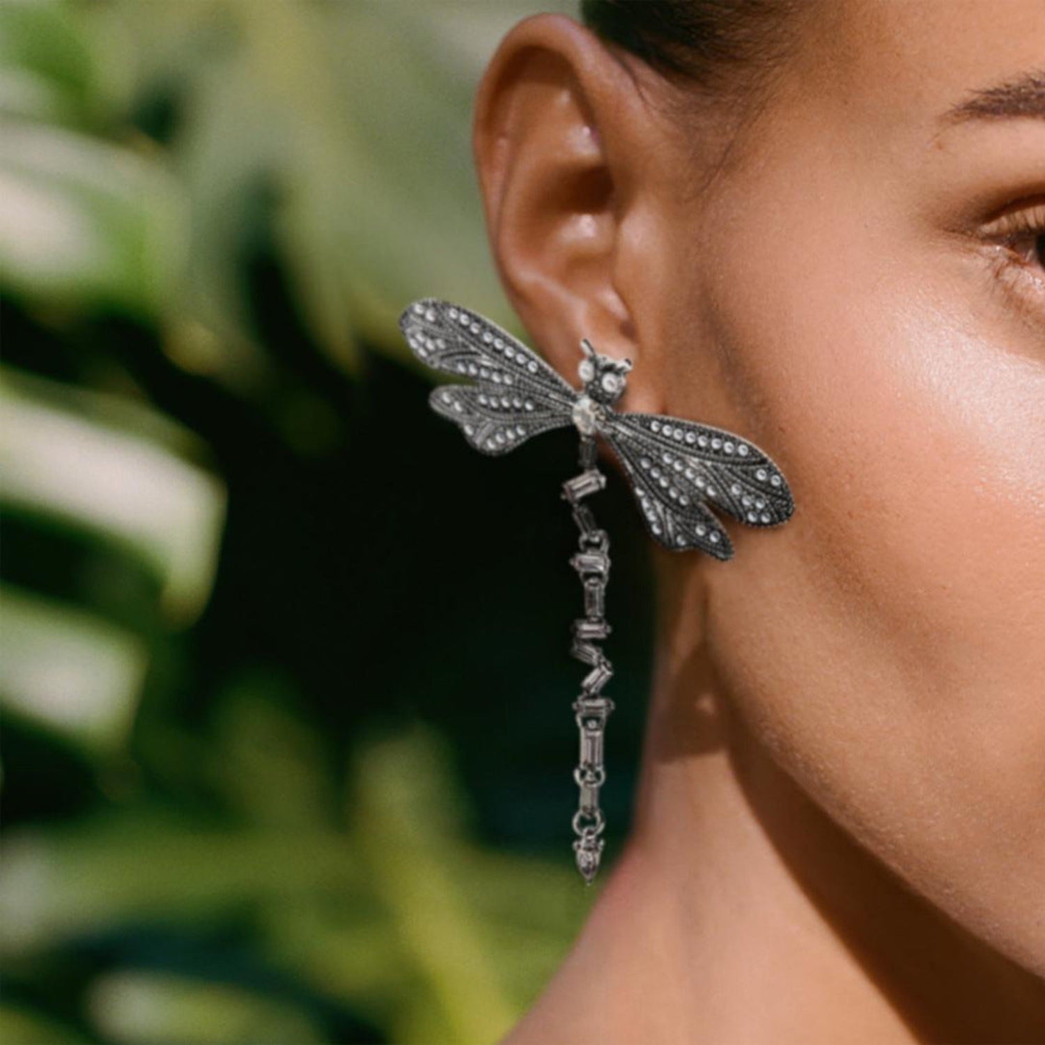 Alloy sparkler dragonfly retro texture insect earrings for women jlt13284