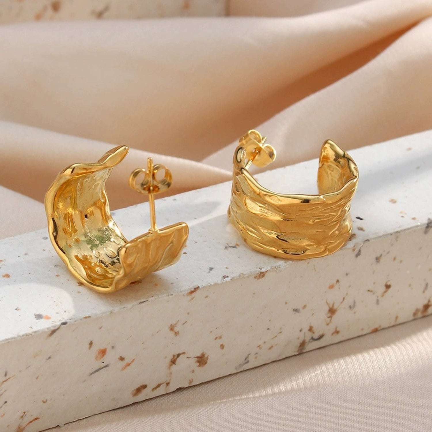 Just Lil Things Textured Gold Wave Hoop Earrings jlt13416
