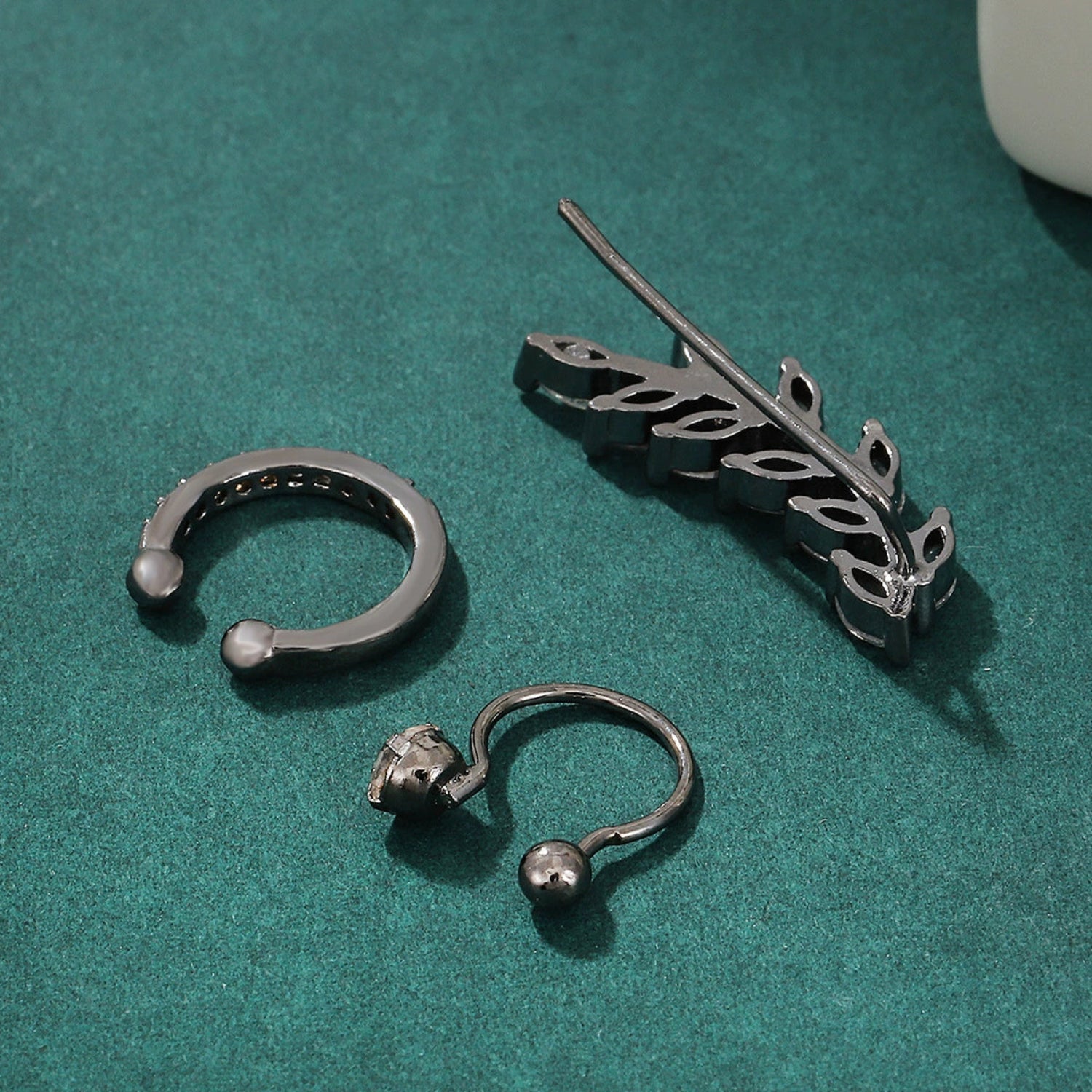 Silver Leaf Cuff Earrings For One Ear jlt13442