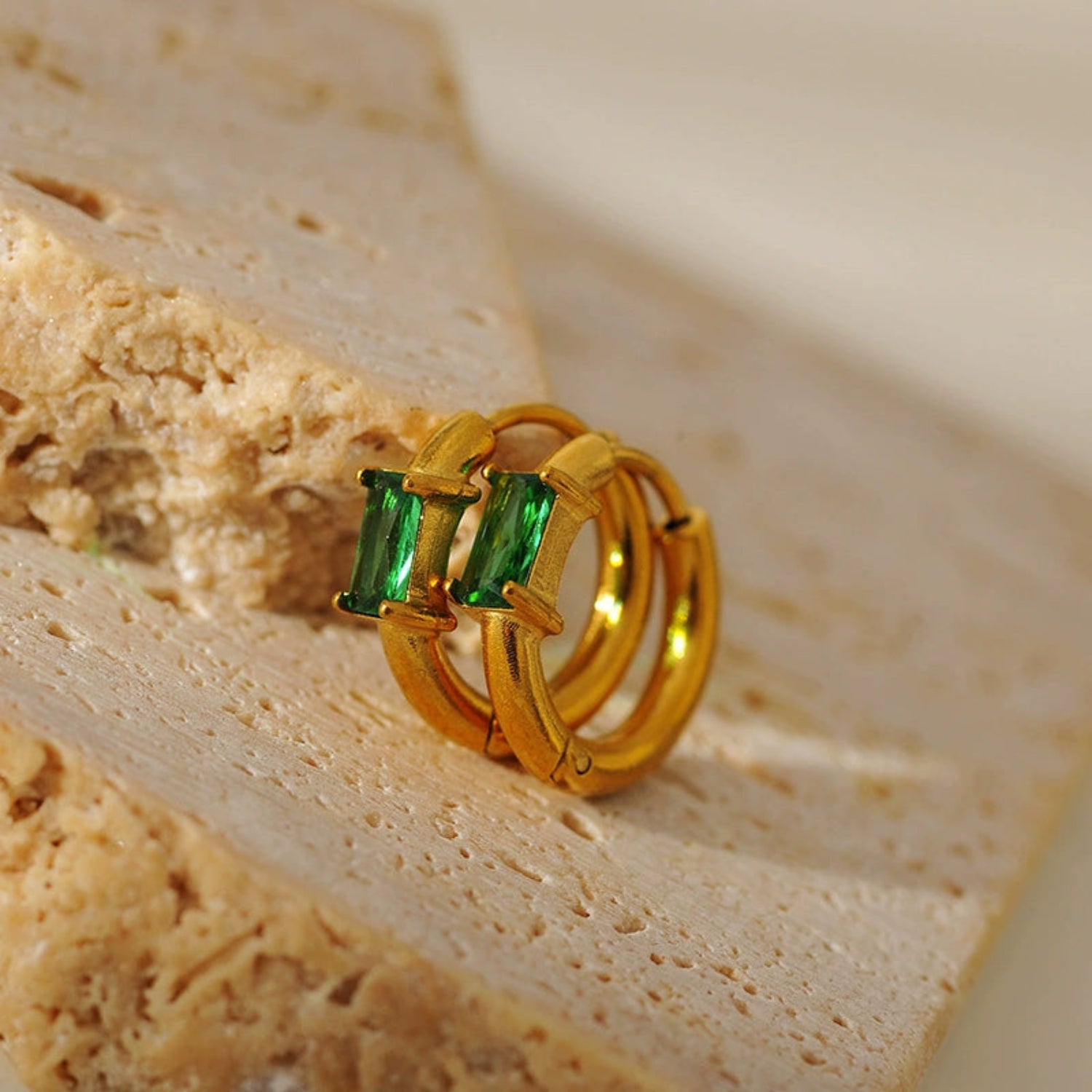 Rectangular Designed Green Hoop Earring jlt13455