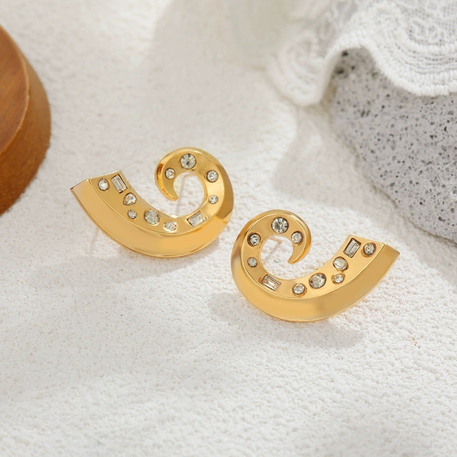 Mavis Statement Earrings JLT13485