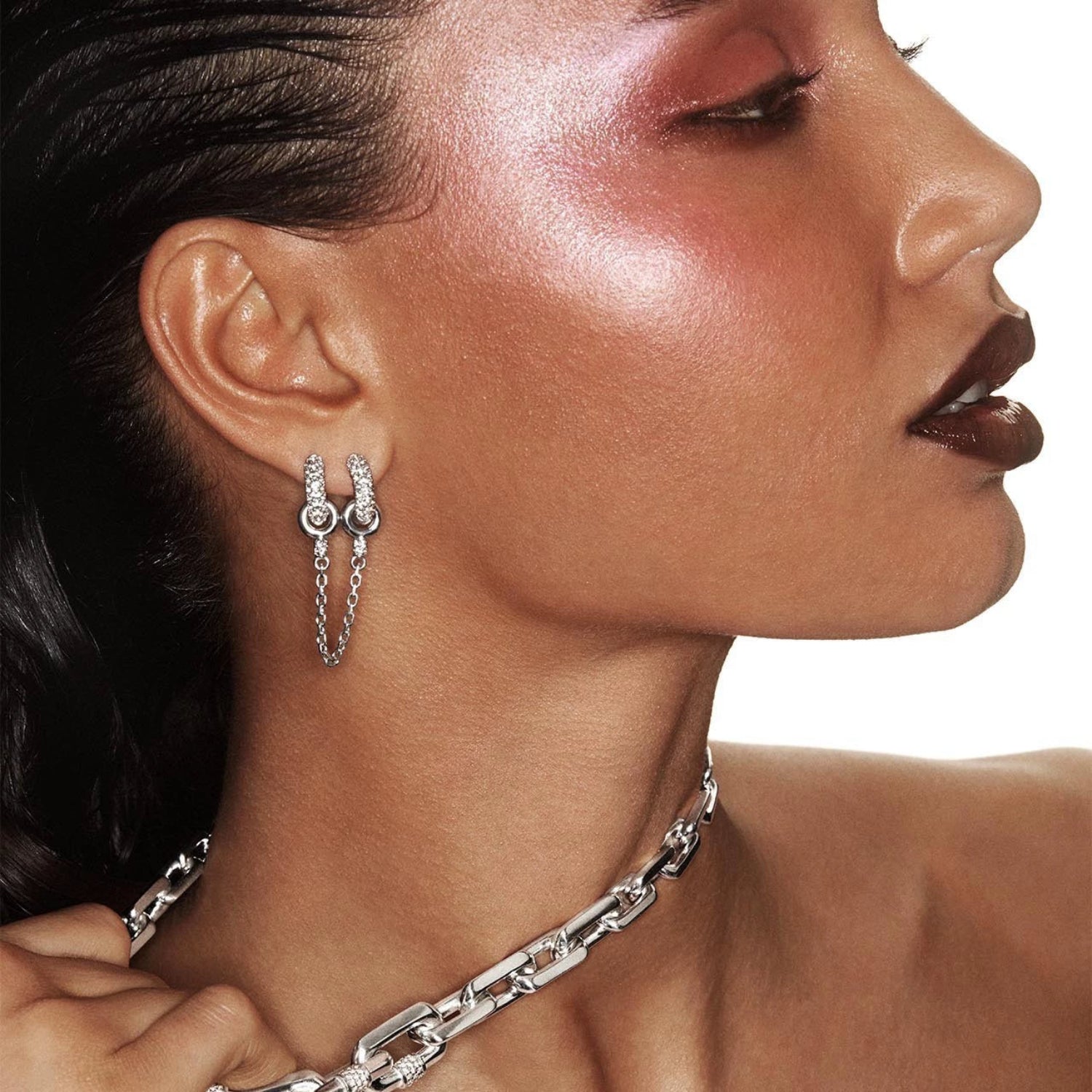 Two-Way Wear White Earrings jlt13514