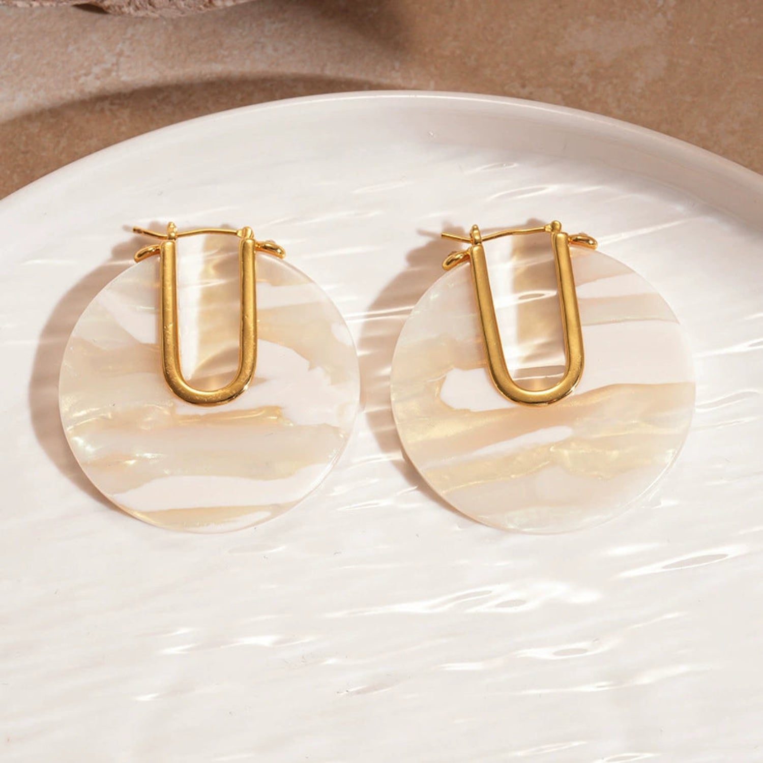 Clip-On U-Shaped  White Earrings jlt13522