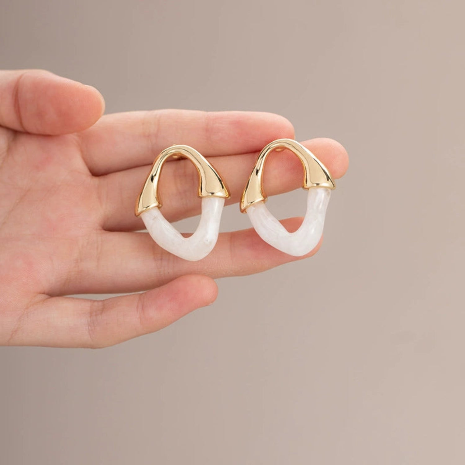 Abstract Marble Geometric Stud Earrings JLT13627