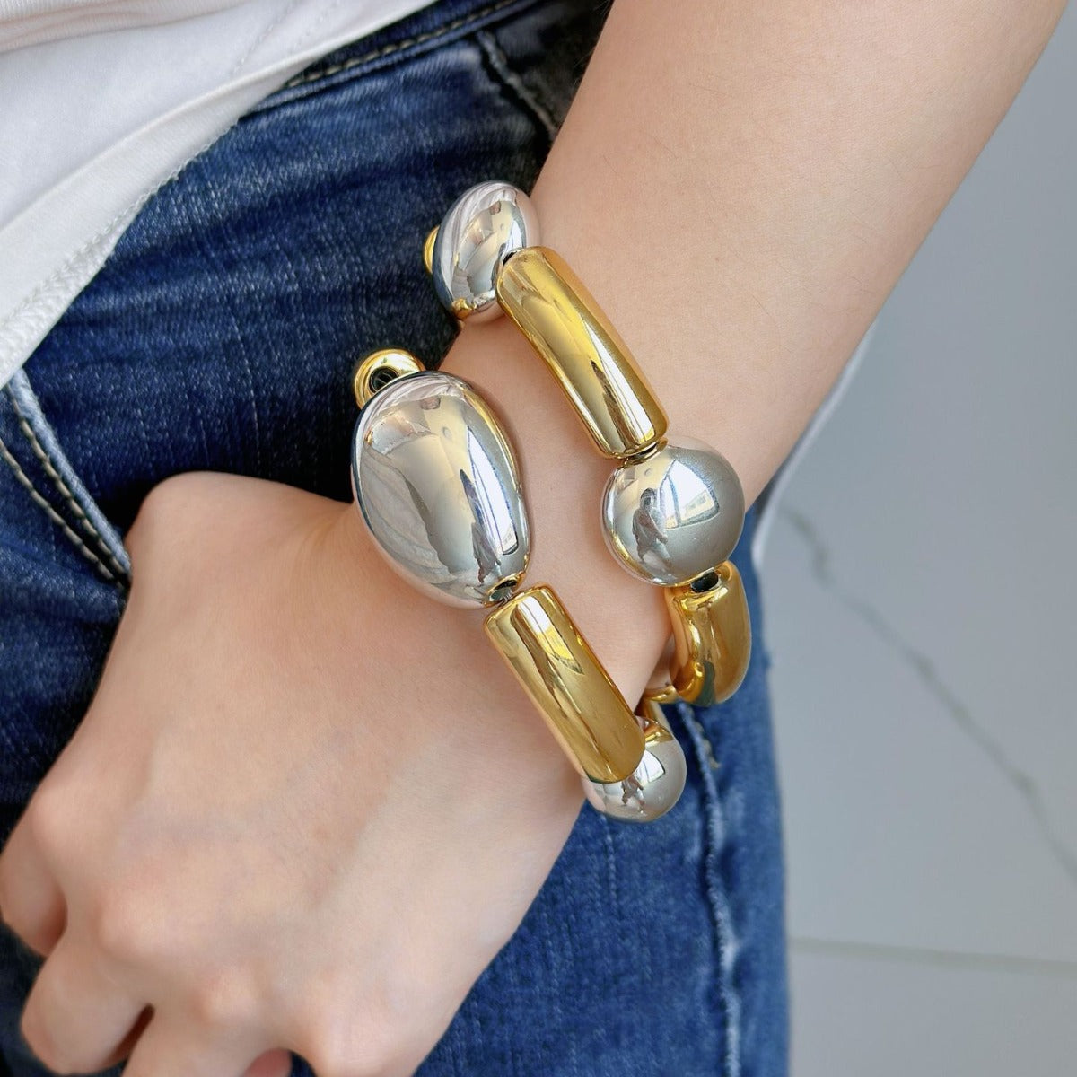Metal Glossy Irregular Chunky Dual-Tone Bracelet JLTB0599