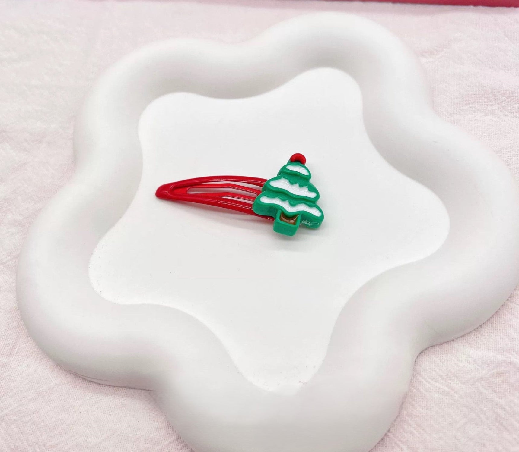 Just Lil Things Christmas Tree Hair Clip Festive Red & Green Snap Pin for Girls jltc0096