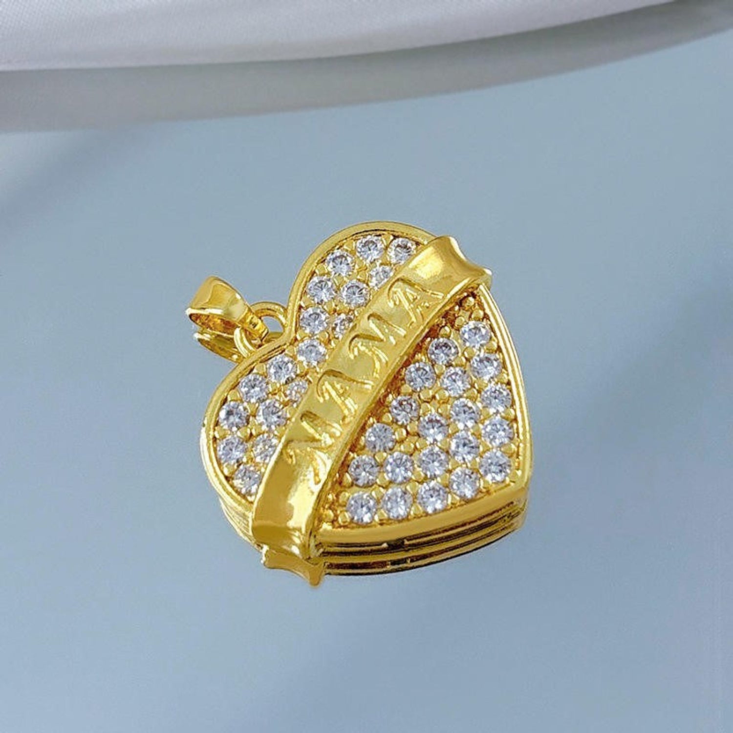 Gold Mama Heart Charm JLTCH0053