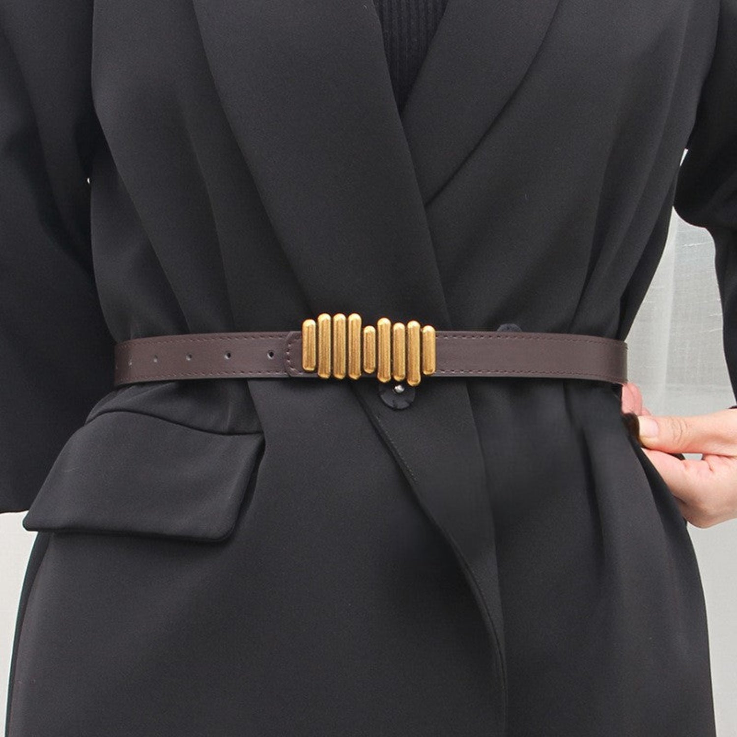 "Retro-Style Metal Buckle Belt for Coats, Suits, Sweaters, Shirts & Skirts"