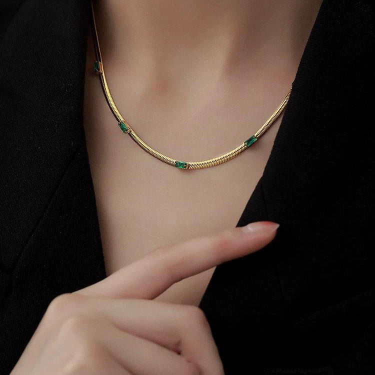 Gold-Herringbone Necklace with Crystal Accents – Modern Elegant Jewelry-jltn0565