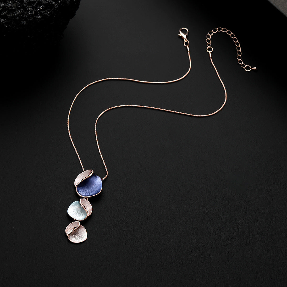 Just lil things Artificial Necklace