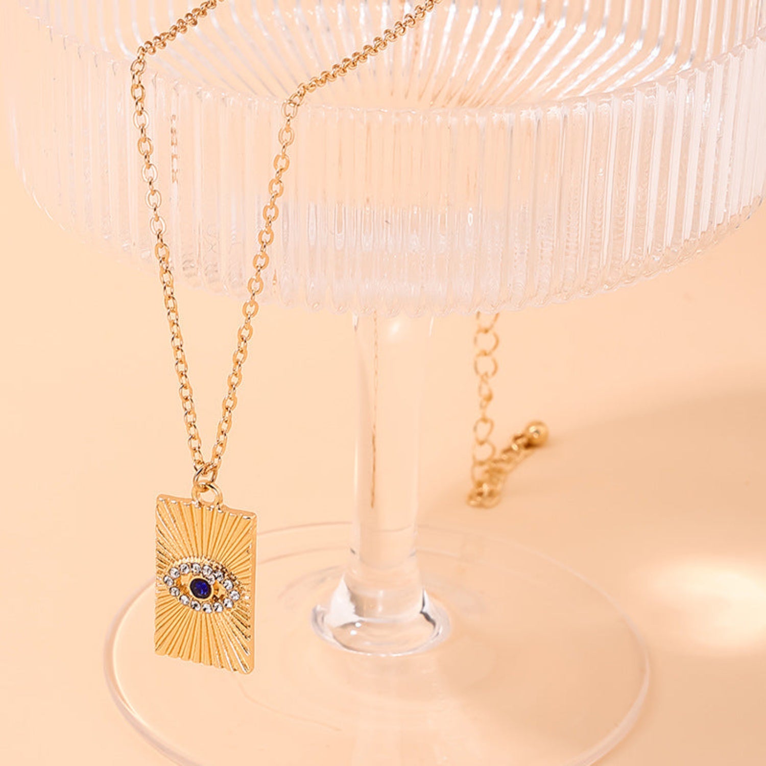 just-lil-things-artificial-necklace-3