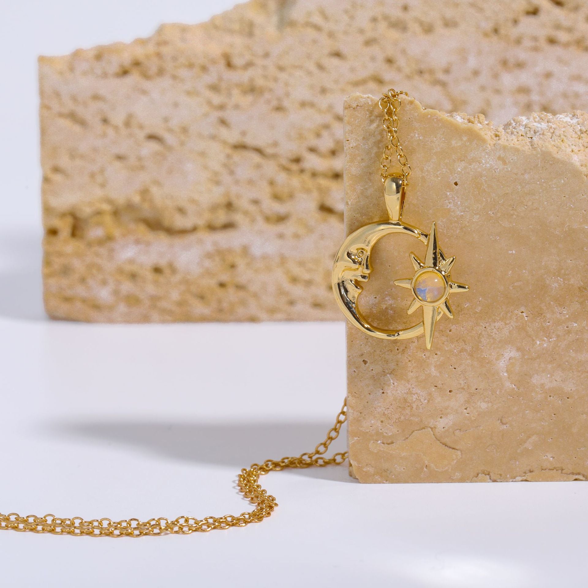 Just lil things Necklace