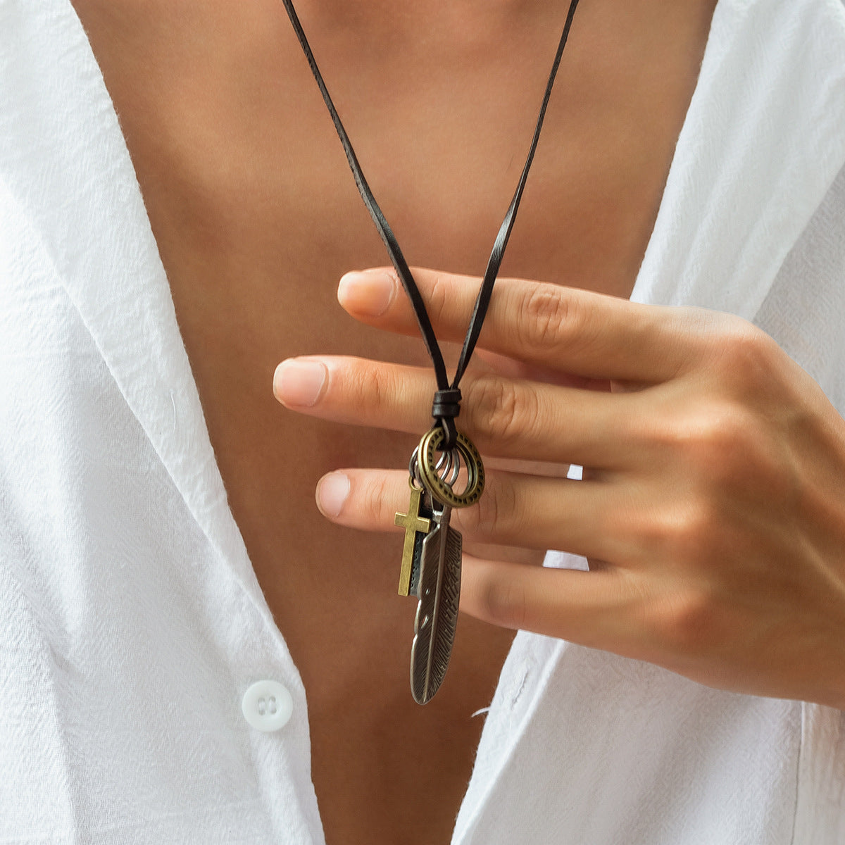 Leather Feather Cross Ring Multicolor Necklace JLTN1196