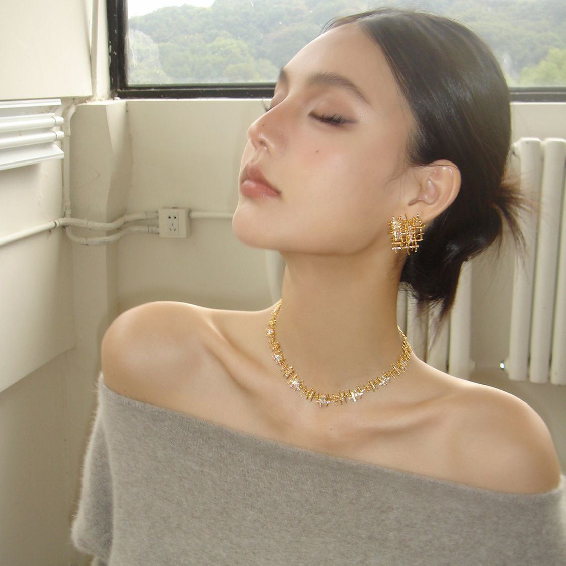 Vintage Weaving Texture Zircon Gold Necklace JLTN1253