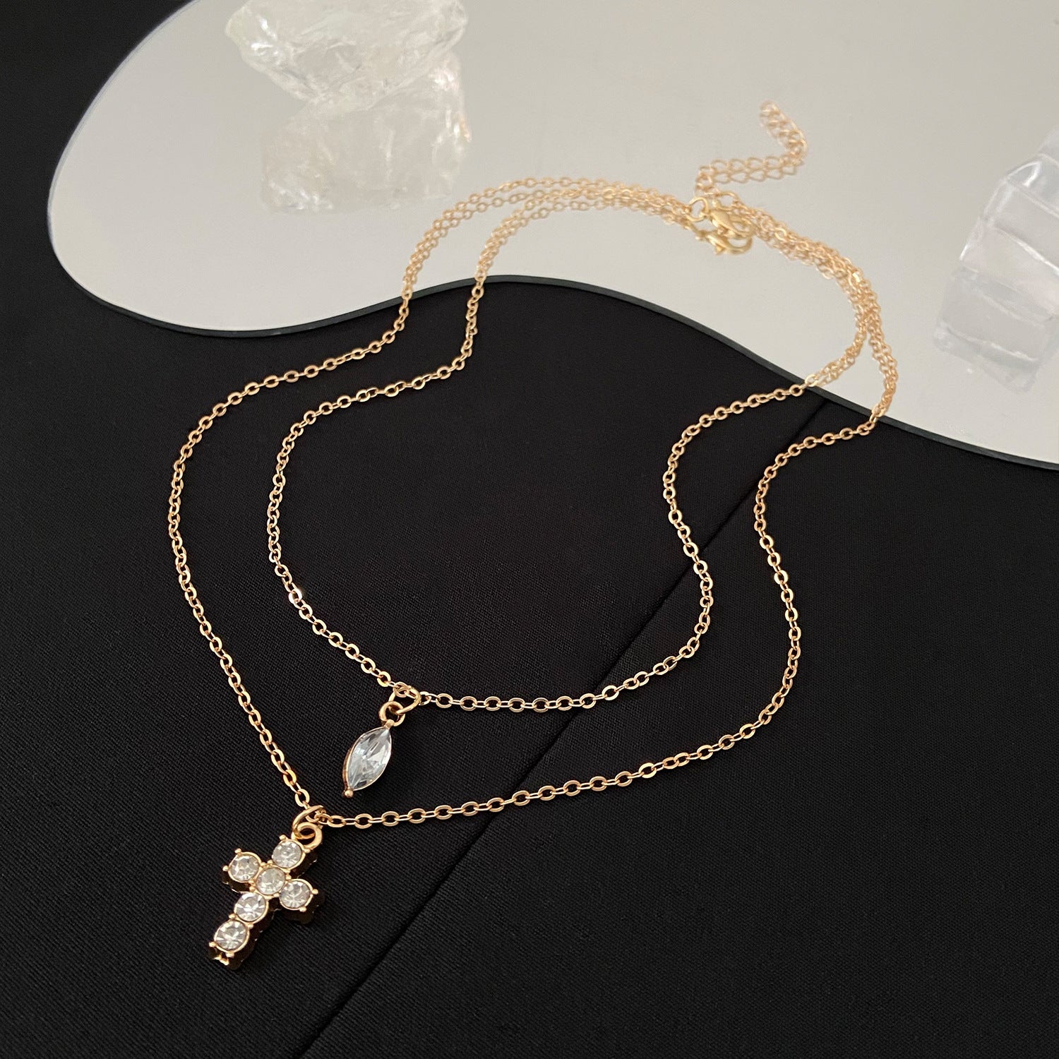 Sterling  silver Rinestone decor cross water droplet Necklace jltn1411
