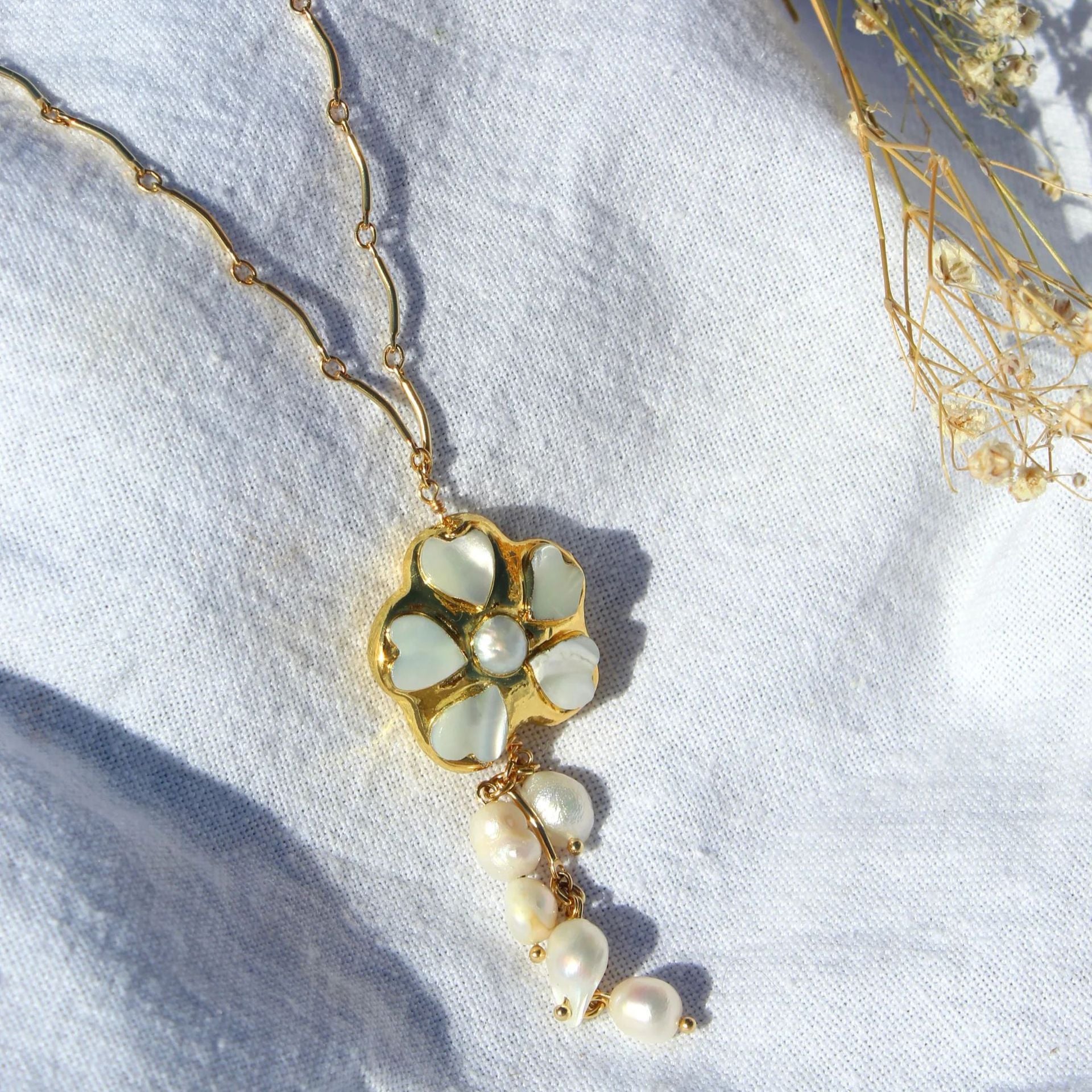 flower pendant freshwater pearl necklace jltn1537