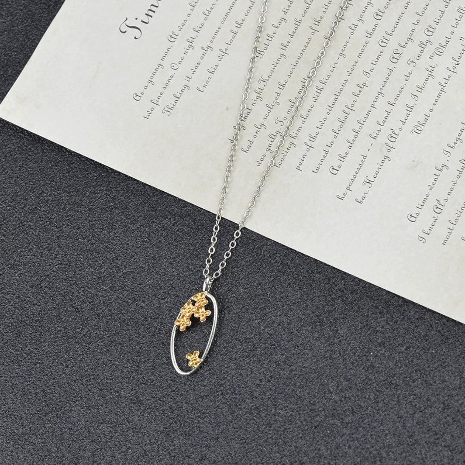 Just Lil Things Blooming Oval Pendant Necklace jltn1634