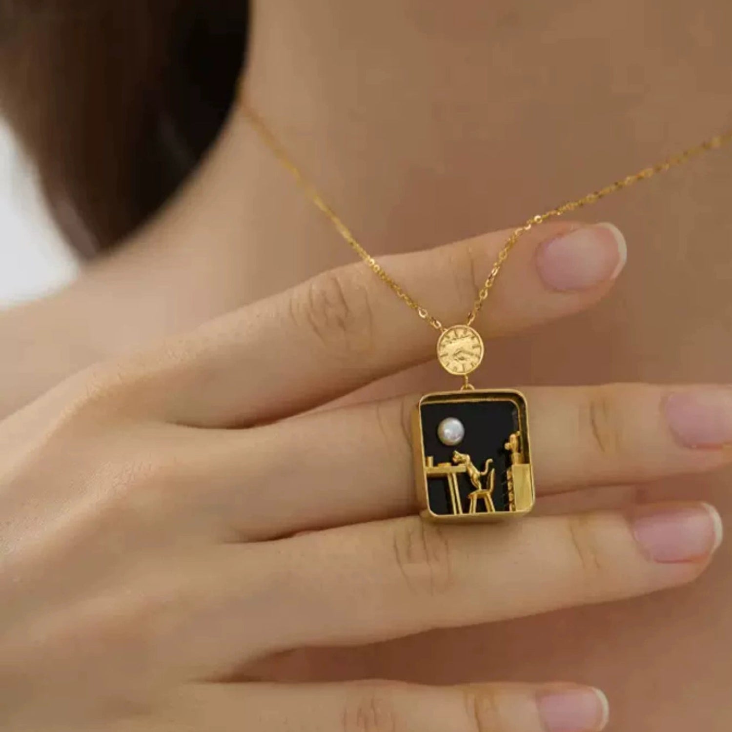 Miniature Scene House Pendant Necklace JLTN1699