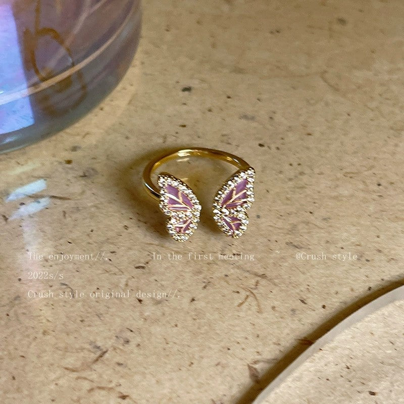 Just lil things Artificial Lilac Open Wing Butterfly – Sparkling Rings jltr0128