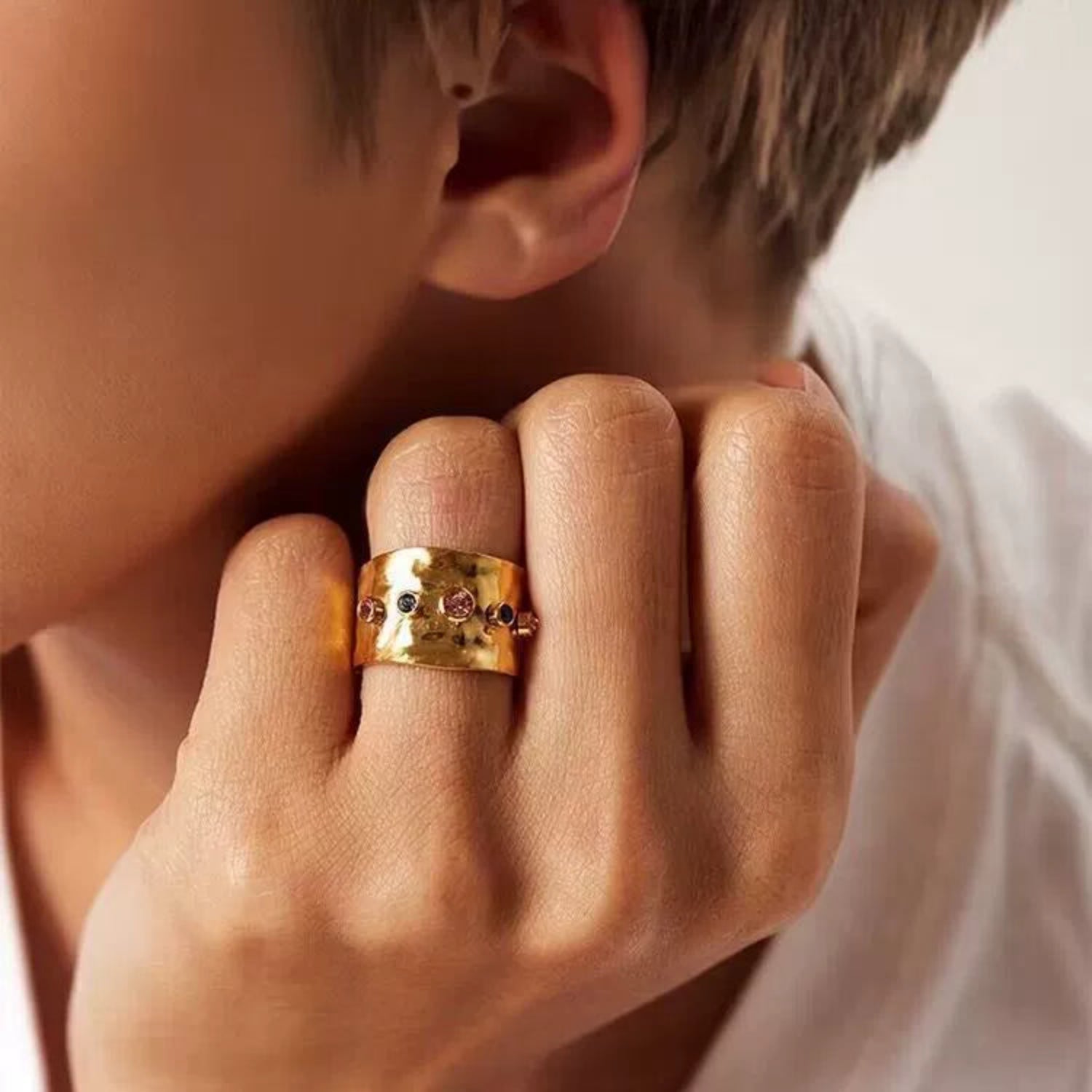 Hammered Artificial Ring with Multicolor Stones jltr0255