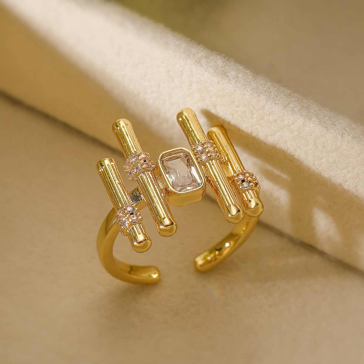just-lil-things-artificial-rings-28