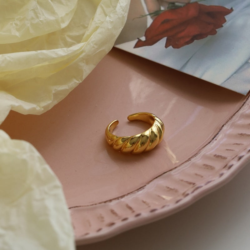 Artificial Trendy Croissant Dome Gold Rings JLTR0402