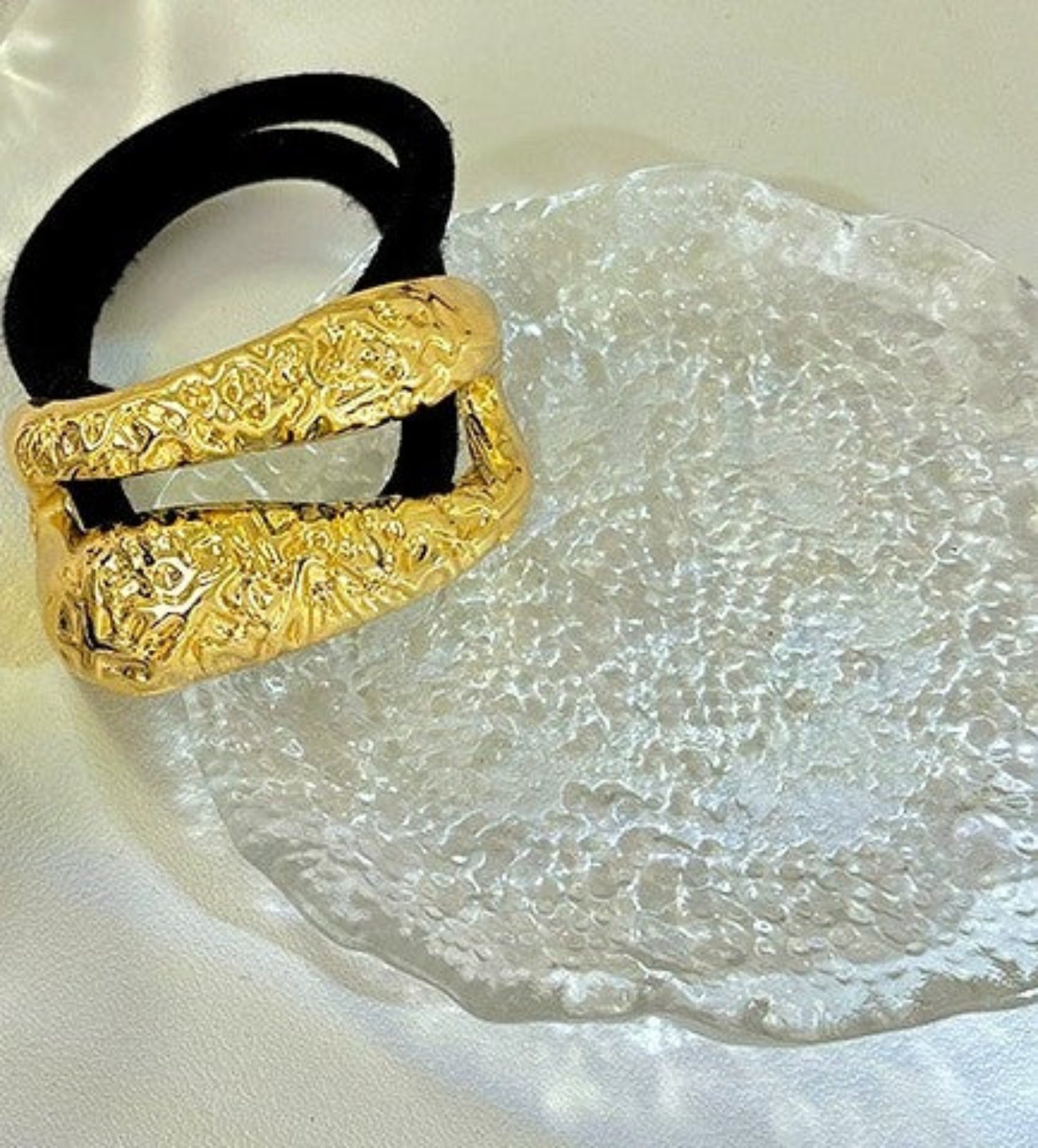 Just Lil Things Molten Gold Textured Hair Tie jlts0562