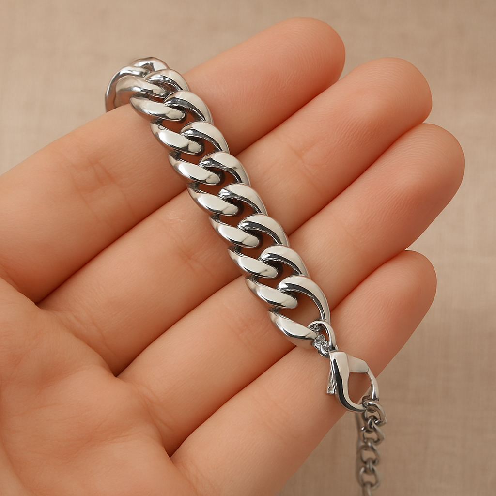 just-lil-things-artificial-silver-bracelet-mb0015