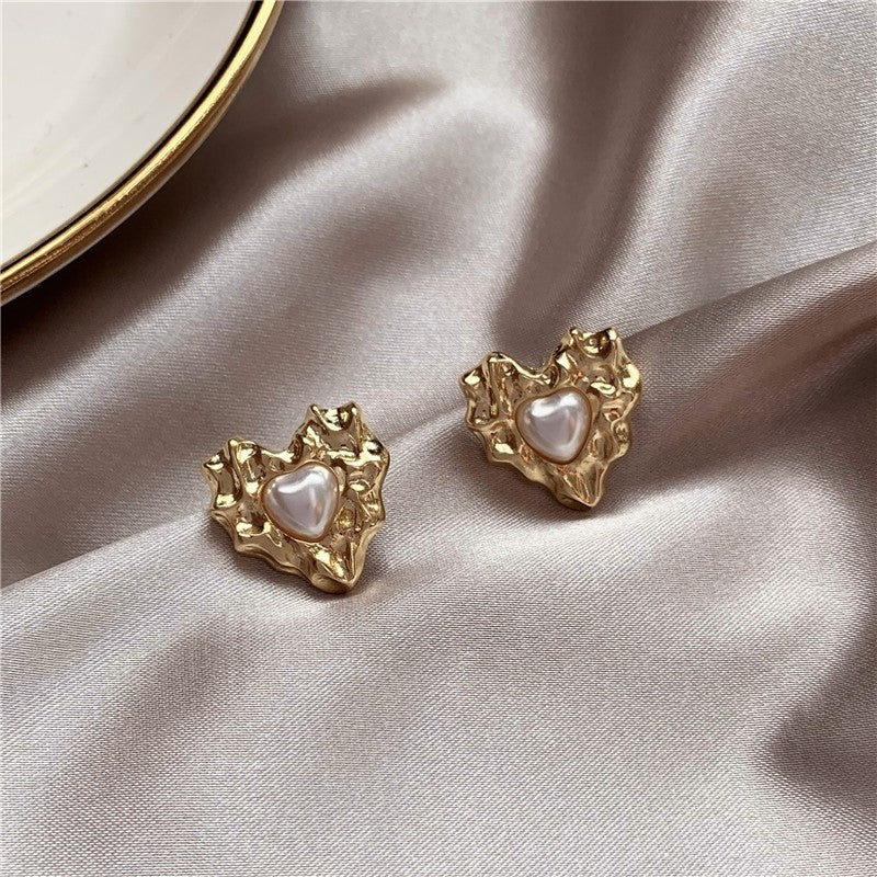 just-lil-things-gold-earrings-pin-earrings-jlt10361