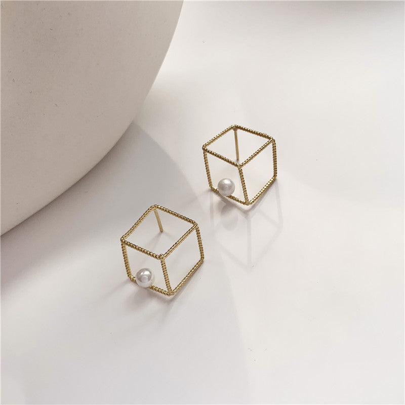 just-lil-things-pin-earrings-gold-jlt10094 - justlilthings