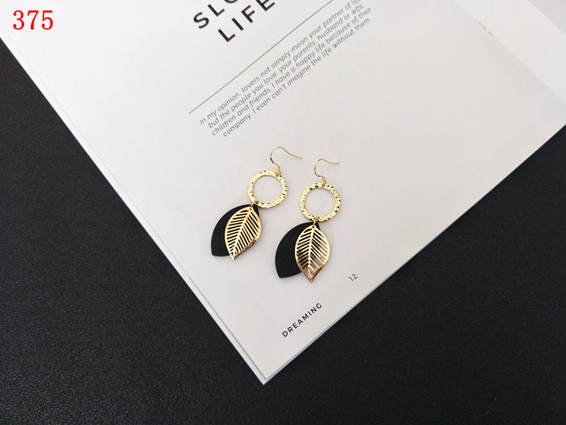 just-lil-things-drop-earrings-black-jlt10115 - justlilthings