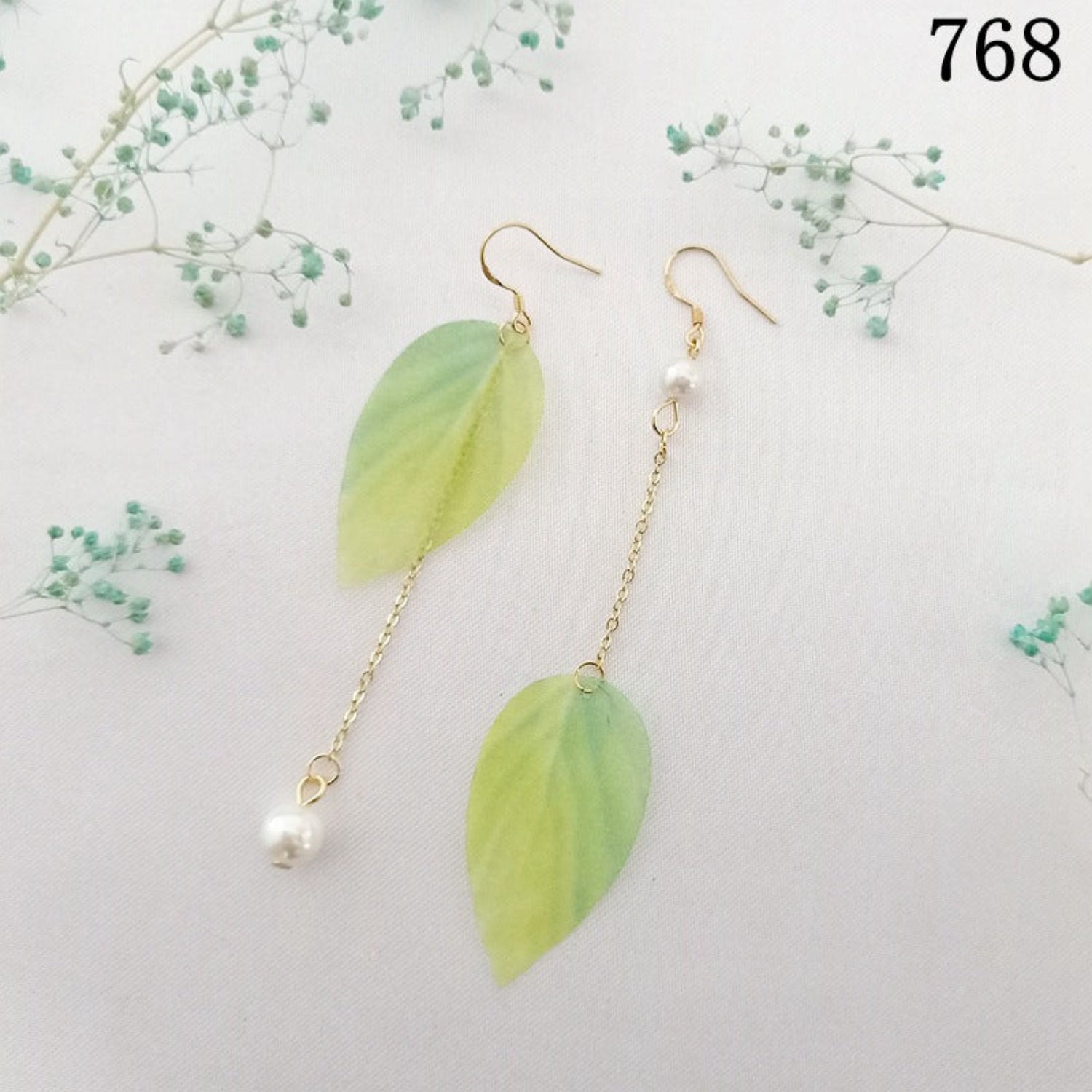 just-lil-things-drop-earrings-green-jlt10118 - justlilthings