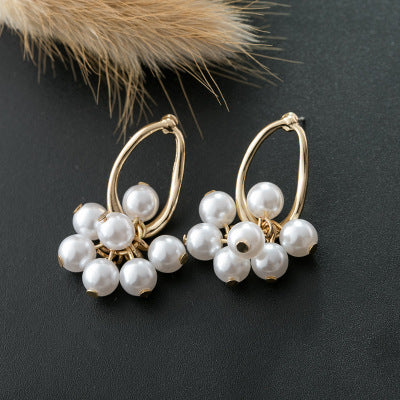 just-lil-things-pin-earings-gold-earings-jlt10044 - justlilthings