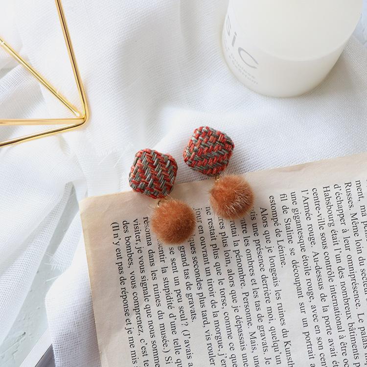 just-lil-things-brown-earring-pin-earring-jlt10283 - justlilthings