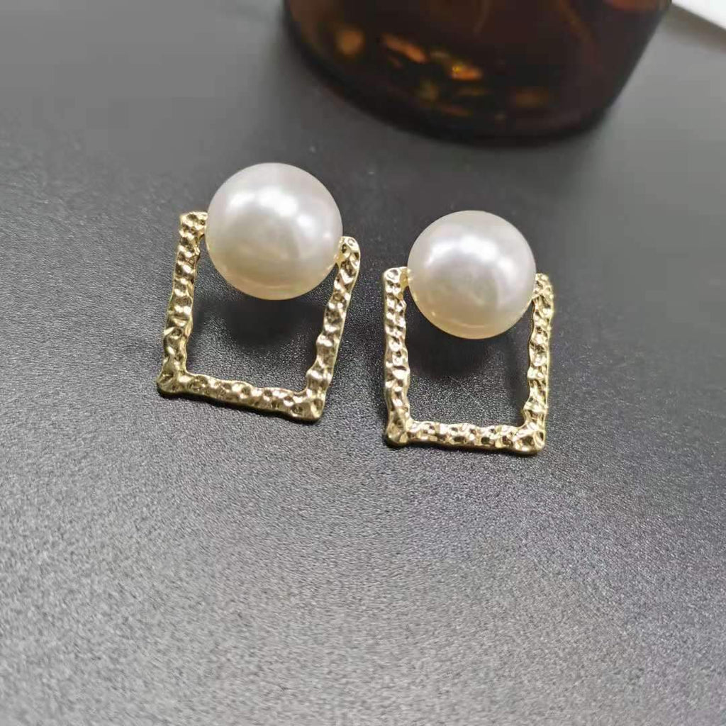 just-lil-things-gold-pin-earrings-jlt10604