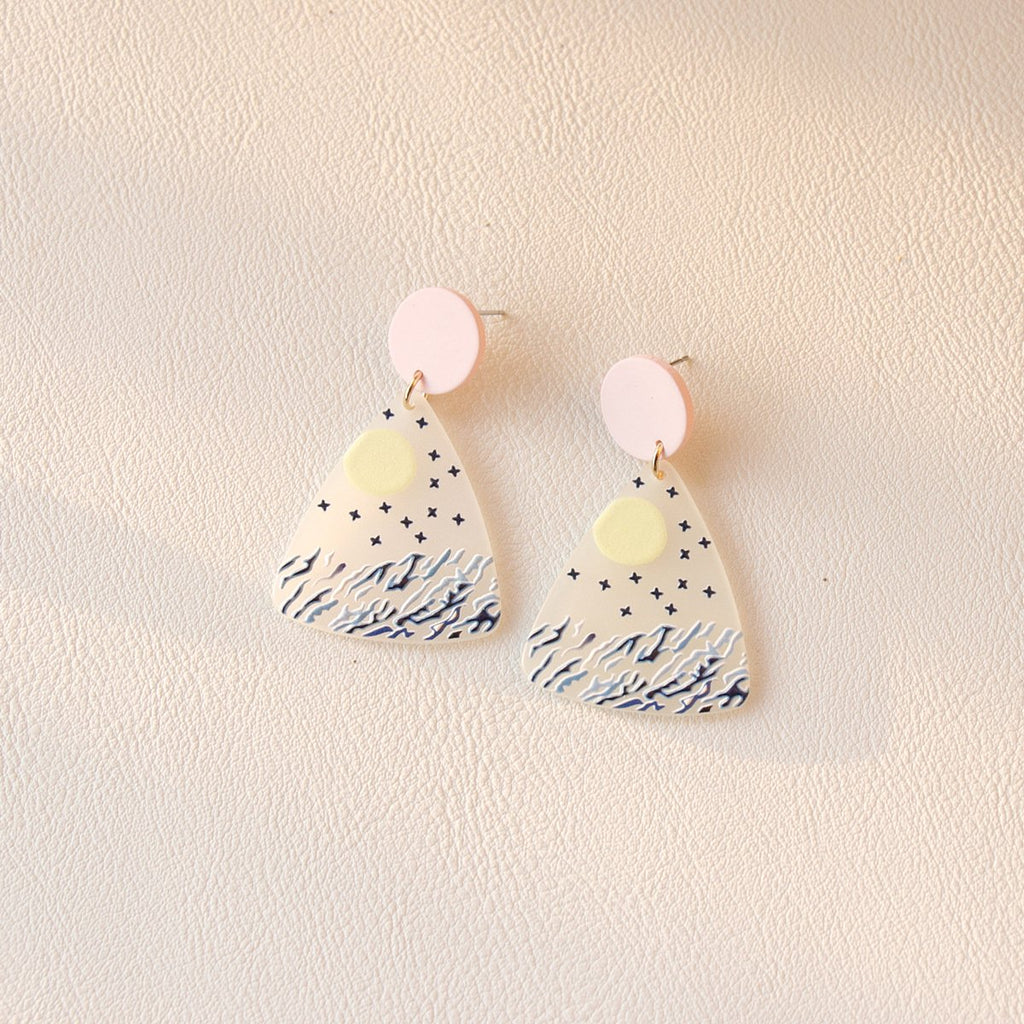 just-lil-things-cream-pin-earrings-jlt10610