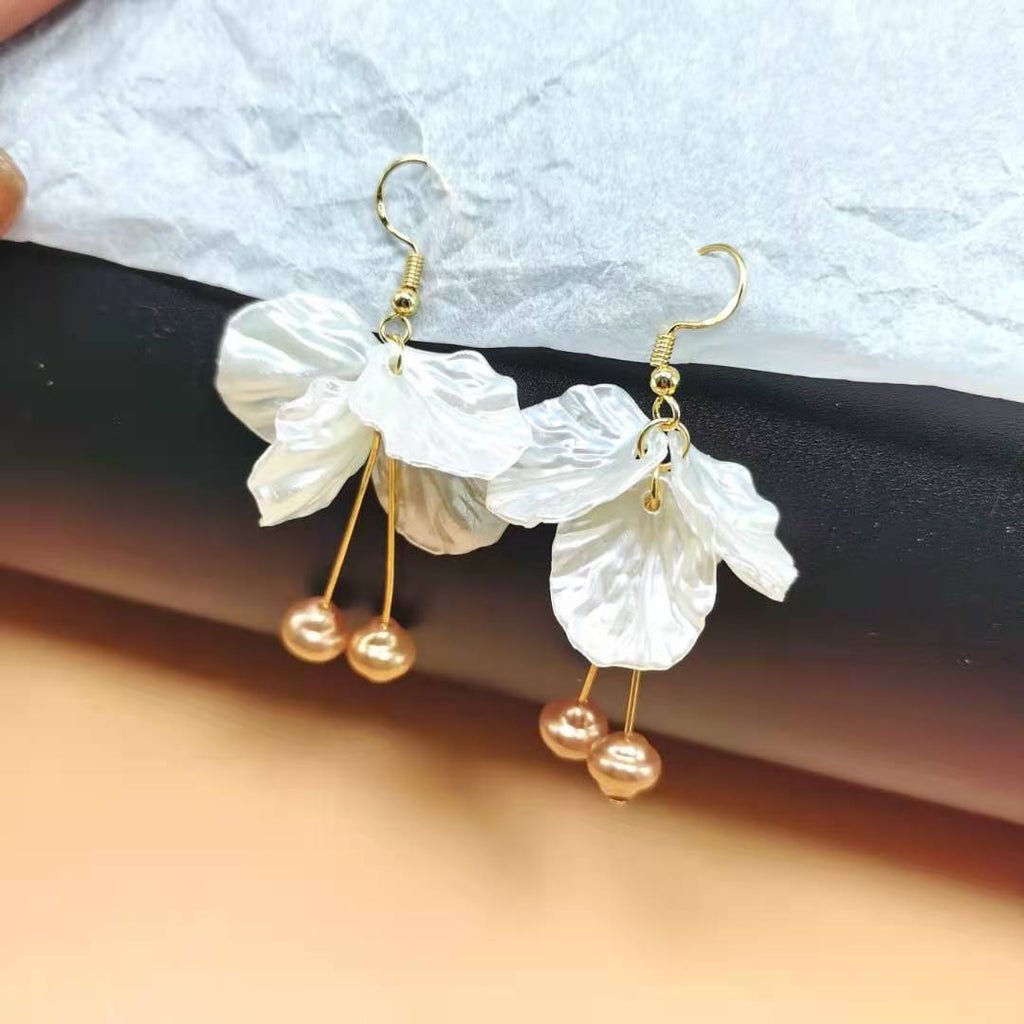 just-lil-things-white-pin-earrings-jlt10633