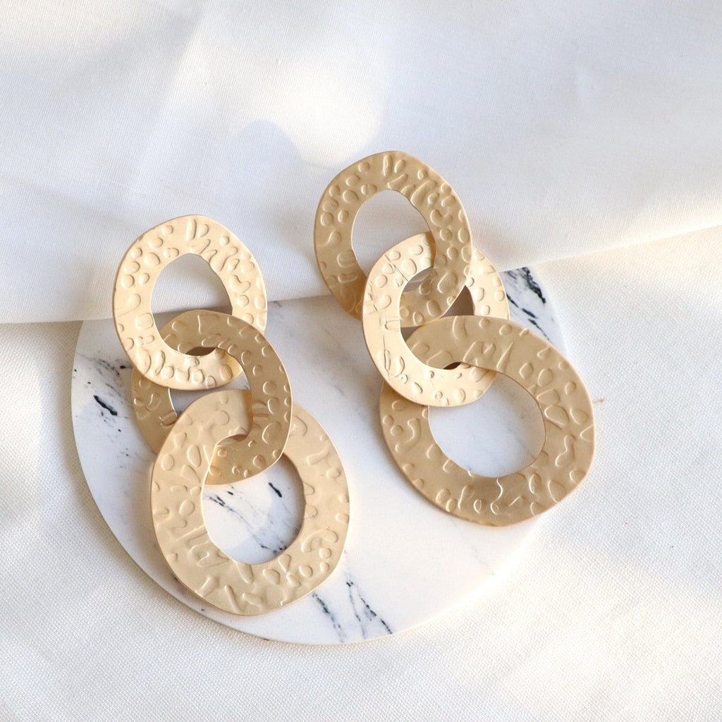just-lil-things-gold-pin-earrings-jlt10724