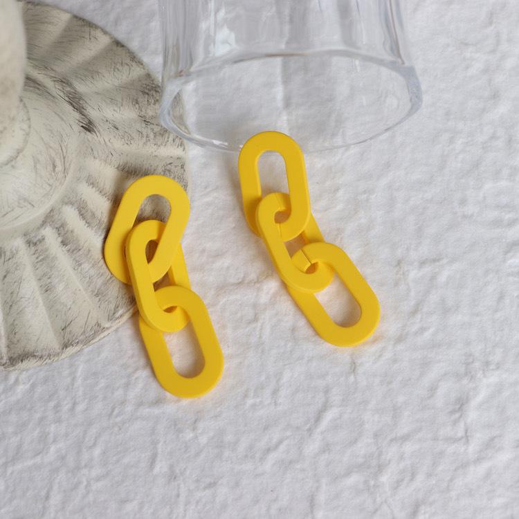 just-lil-things-yellow-pin-earrings-jlt10849